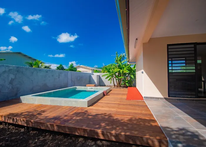 Bora Bora House Piti