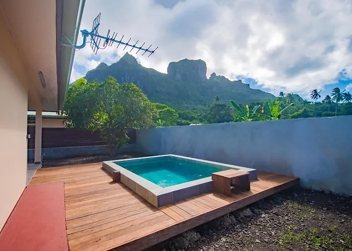 Bora Bora House Piti