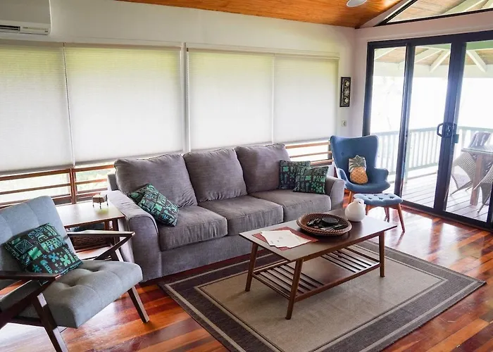 Maeva Hoa - Bora Bora Luxury Lagoon View Mountainside Bungalow