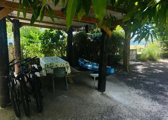 Bora Bora Vairupe Lodge
